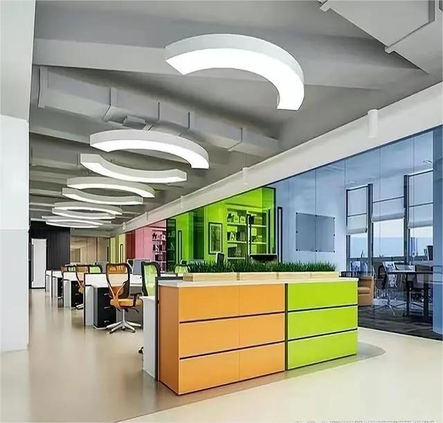 如何為辦公室裝修增添個性化元素